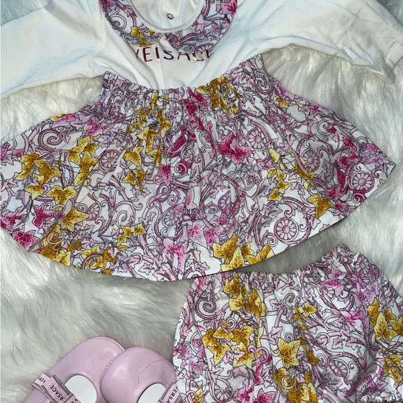 Authentic Versace 3mon Set - Picture 4 of 5